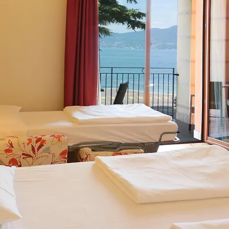 Lido Hotel 3*