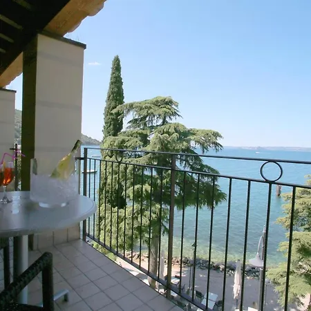 Lido 3* Torri Del Benaco